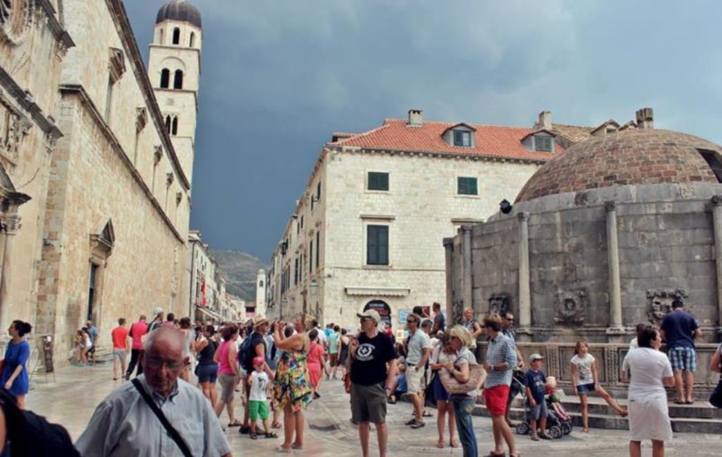 ZATIŠJE PRED NEVRIJEME: U srijedu u Dalmaciji obilna  kiša i olujni udari tramontane