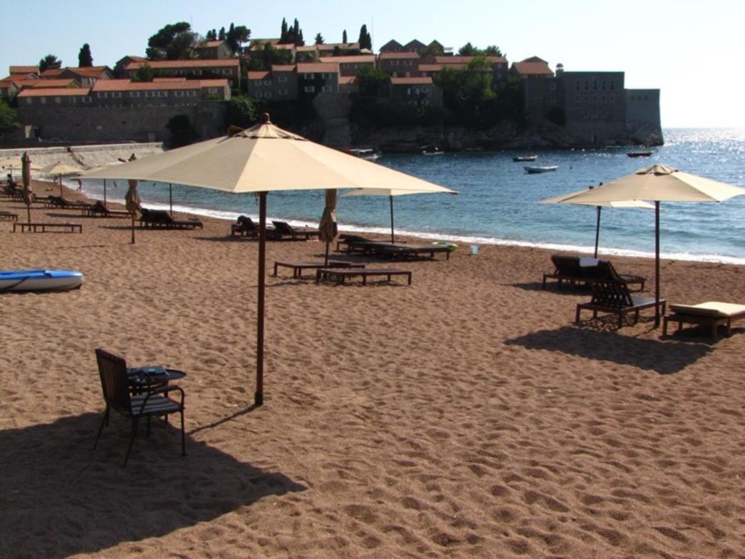 Žena stradala na ljetovanju, ubio je suncobran