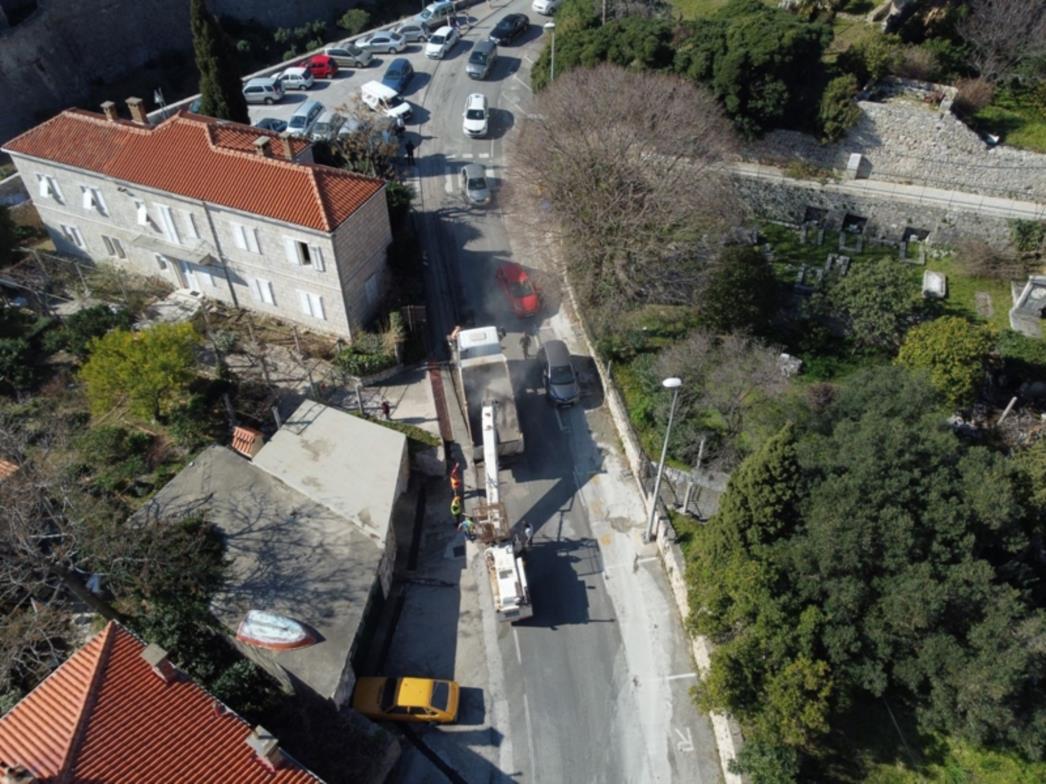 Zagrebačka ulica u utorak i srijedu zatvorena za prometovanje kamiona i autobusa