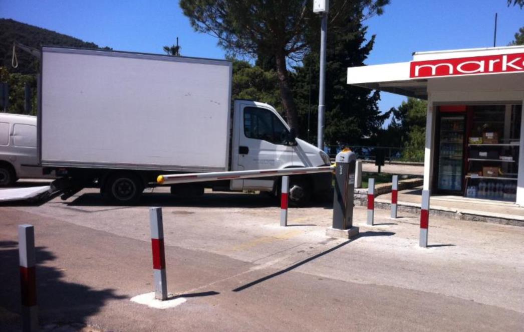 Nakon teksta na PortalOku: Postavljena nova rampa u Uvali Lapad uz nadzorne kamere