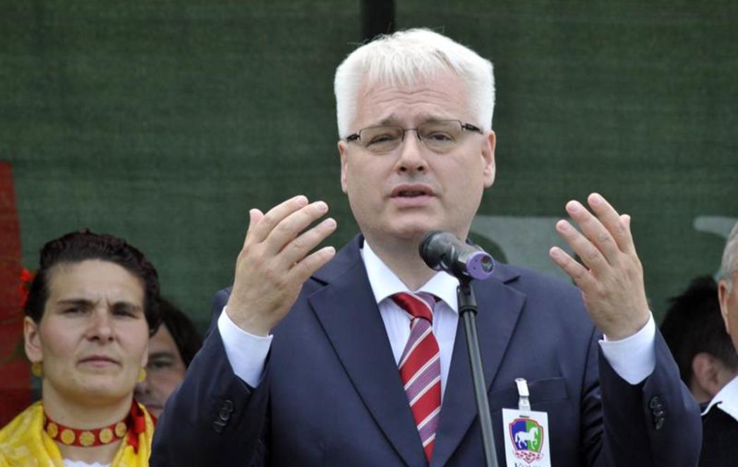 Josipović: Pravo lice Hrvatske su oni koji se zgražaju nad nasiljem u Splitu