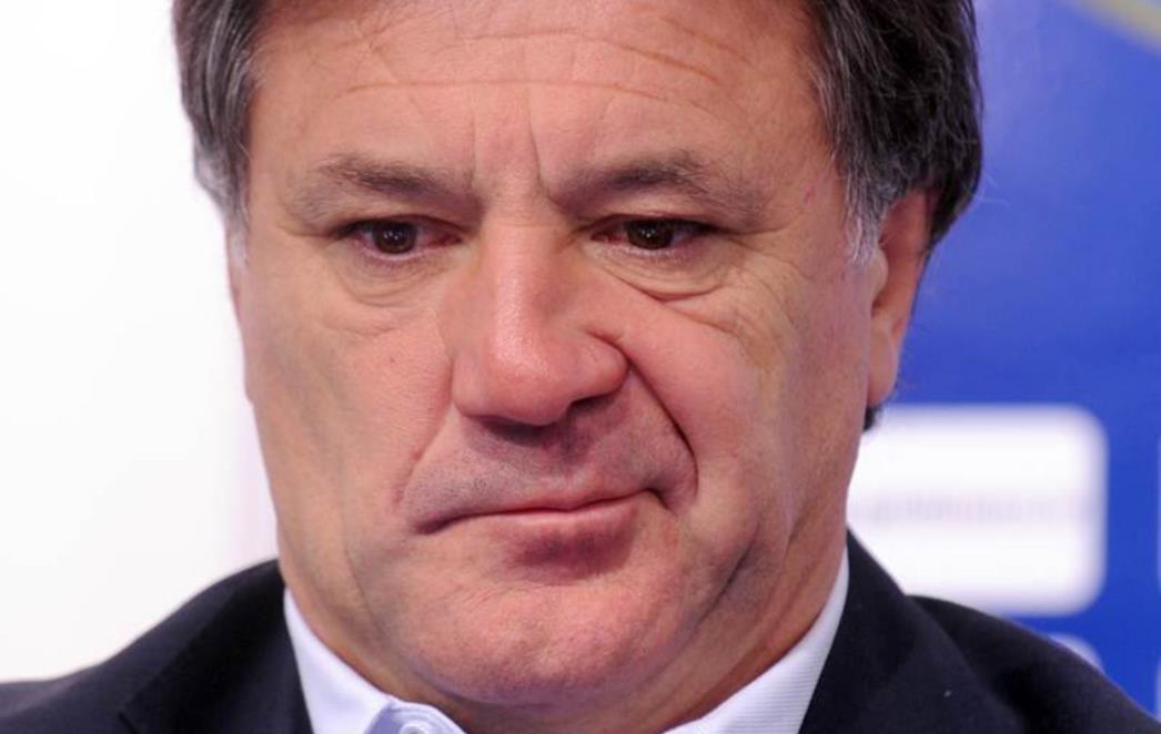 SRBI ODUŠEVLJENI MAMIĆEM:  'On bi prodao led eskimima'