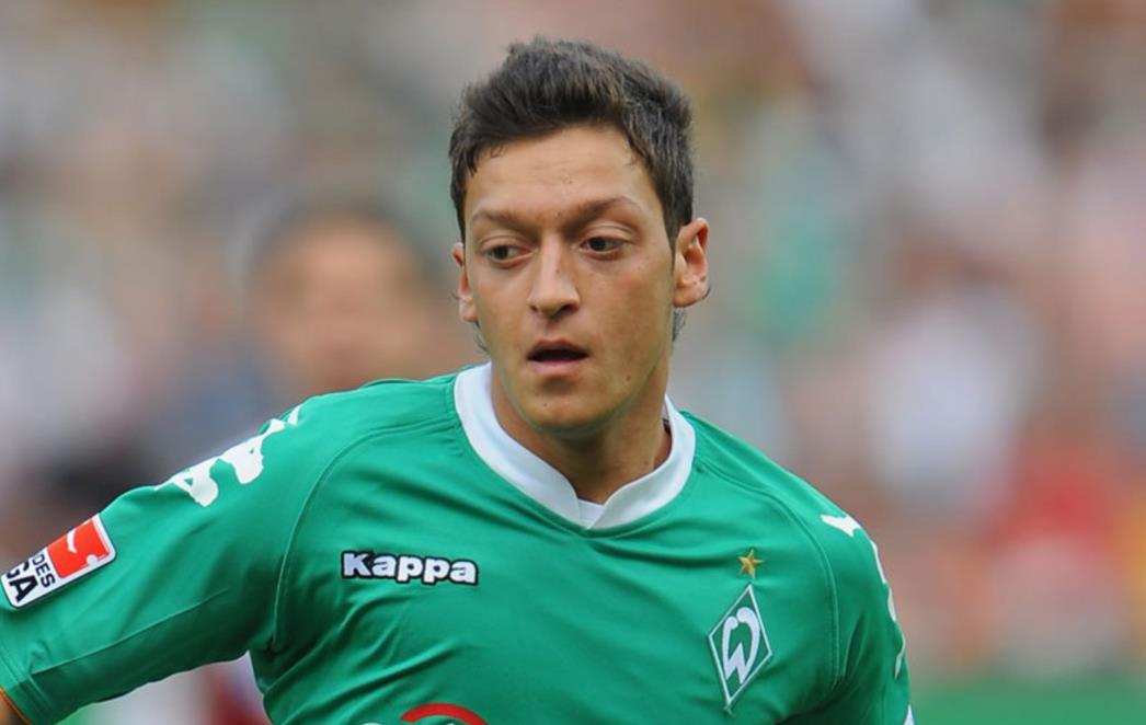 Macheda se vraća u United, Özil odbio nihovu ponudu