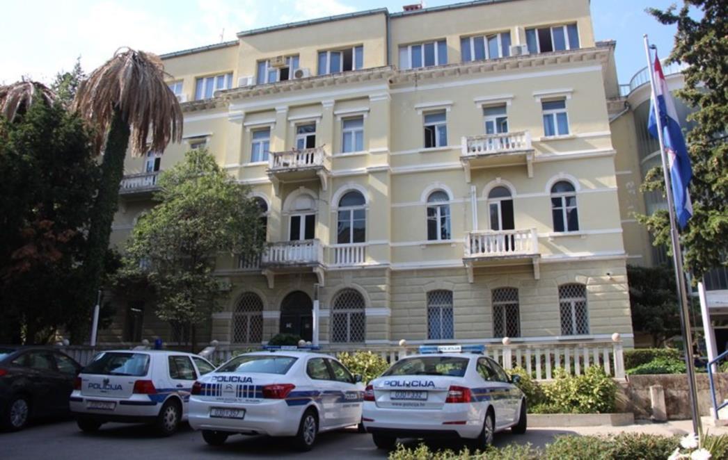 OSUMNJIČEN ZA NIZ KAZNENIH DJELA Počinjena velika materijalna šteta: Pogledajte za što se sve sumnjiči 62-godišnjeg vlasnika obrta sa sjedištem u Dubrovniku