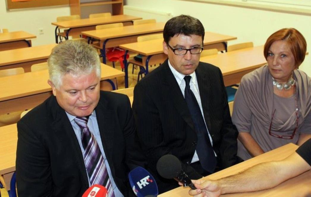 Grčić i Jovanović na otvaranju novih prostora Osnovne škole u Orašcu