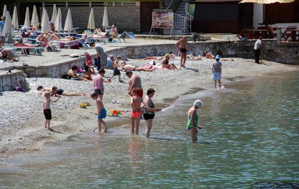 Sedam  razloga zašto trebate plivati tijekom cijele godine