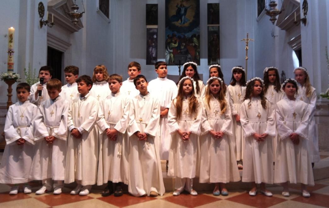 ALARMANTNO: U dubrovačkoj Katedrali svetu pričest ove godine primilo tek 19-ero djece (FOTO)