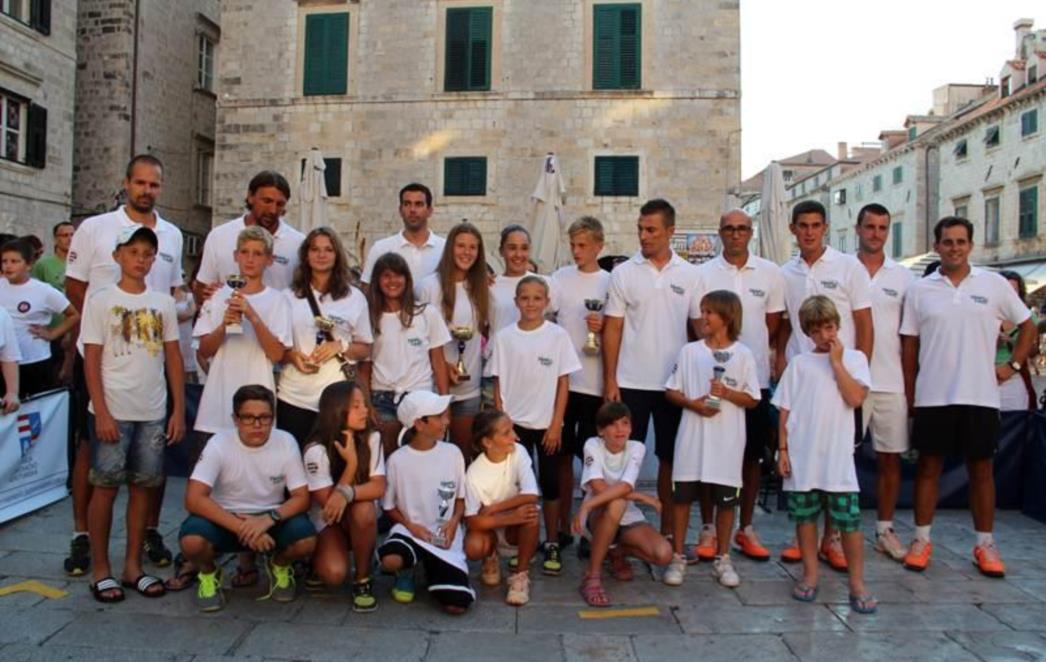 KIDS DAY  NA STRADUNU: Najmlađi 'namučili' Gorana Ivaniševića (FOTOGALERIJA)