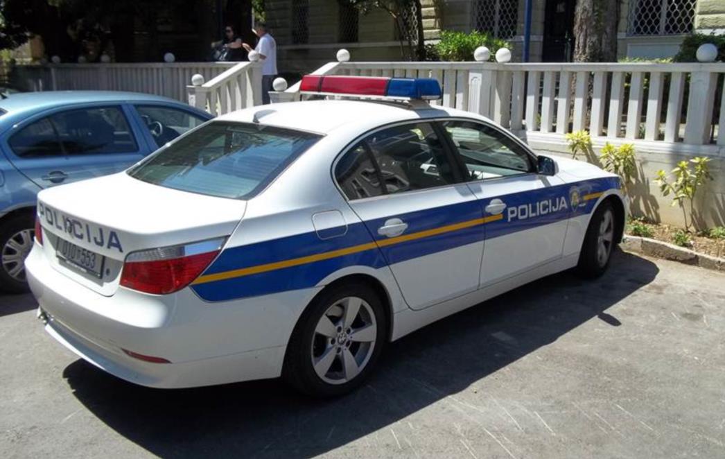 Policajci na dubrovačkim prometnicama čuvaju parlamentarce OESS-a