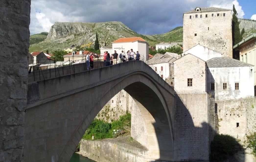 OPREZNO PUTUJTE Neki od načina pljačkanja turista
