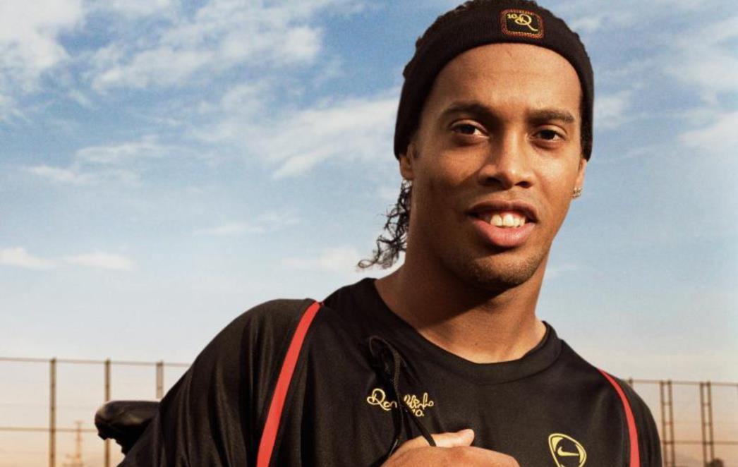 Zašto Ronaldinho kasni na treninge?