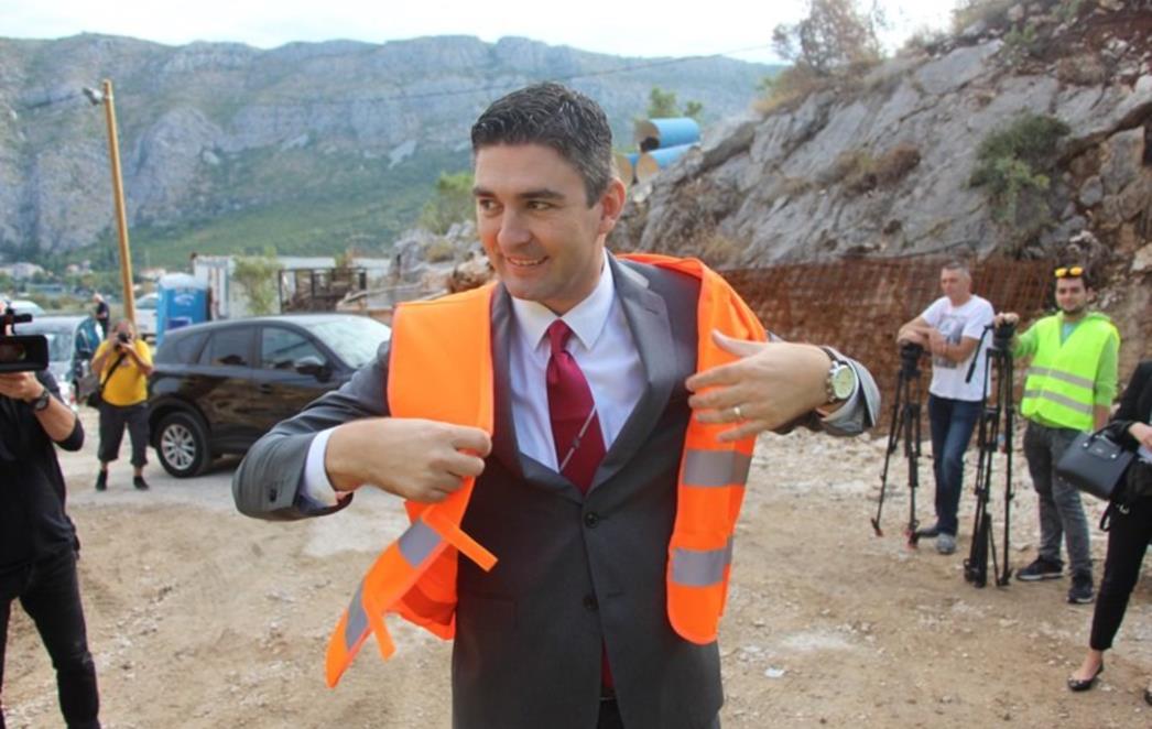 Franković: 'Ovako izgleda jutro u Mokošici, radovi bude građane, a nitko se ne buni'