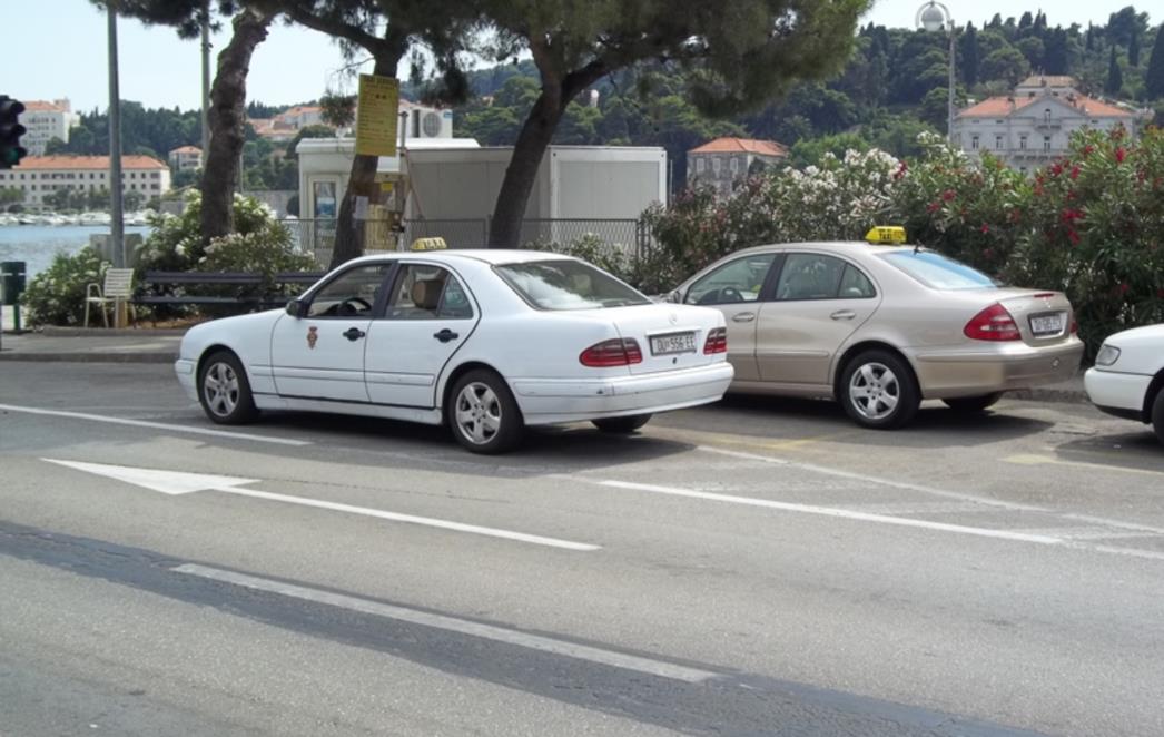 Izvršen nadzor taksi prijevoznika u Dubrovniku