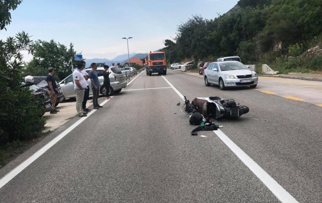 OČEVID PROMETNE NESREĆE Motociklist je teže ozlijeđen
