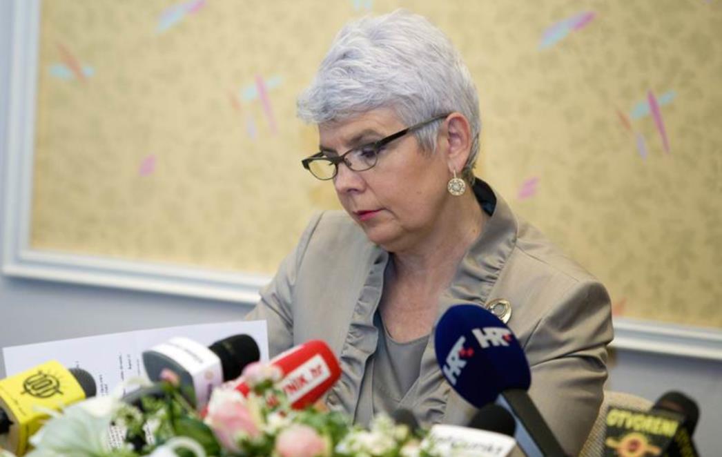 Premijerka u Fuchsovoj obrani: Reforme ne smiju čekati