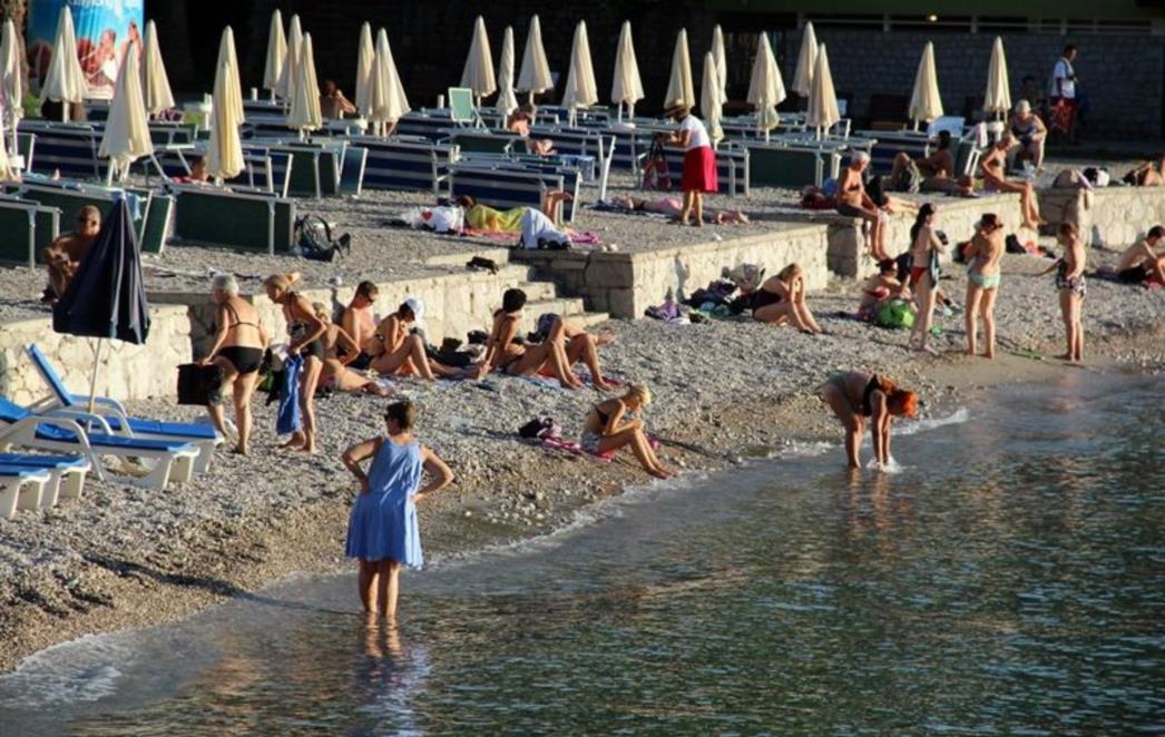 JOŠ JE MORE DOBRO:Sutra kupanje upitno, s južinom dolazi i mogućnost kiše