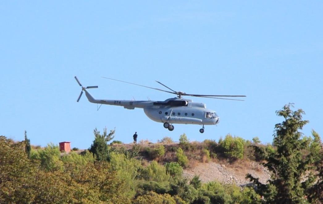 JEDNA OSOBA TEŠKO OZLIJEĐENA Sudarili se kamion i automobil kod Ploča, vozač helikopterom prebačen za Split
