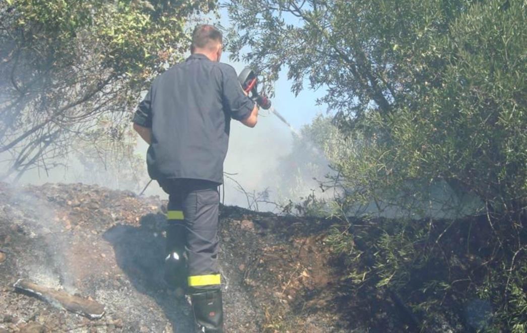 BURAN PETAK U DUBROVNIKU: Dva požara u Mokošici, medicinski prijevoz zrakom i dvije prometne nesreće 