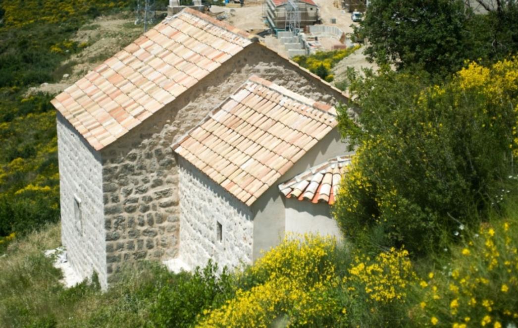 Biskup Uzinić blagoslovit će obnovljenu crkvu sv. Ivana u Platu