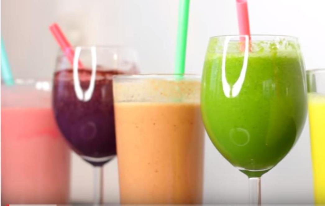 ŽELITE NAPRAVITI SAVRŠEN SMOOTHIE? S ovim namirnicama pripremite zdrav i jednostavan obrok