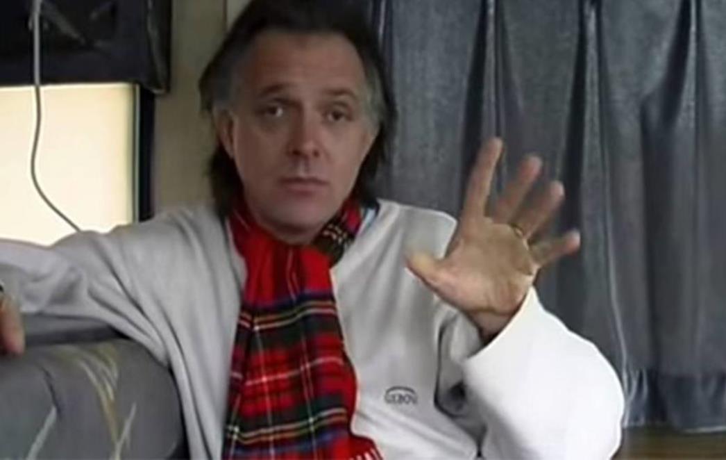 Umro komičar Rik Mayall