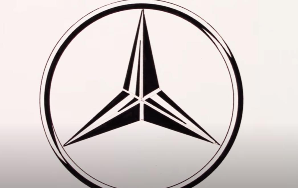 Mercedes s tržišta povlači 135 tisuća vozila