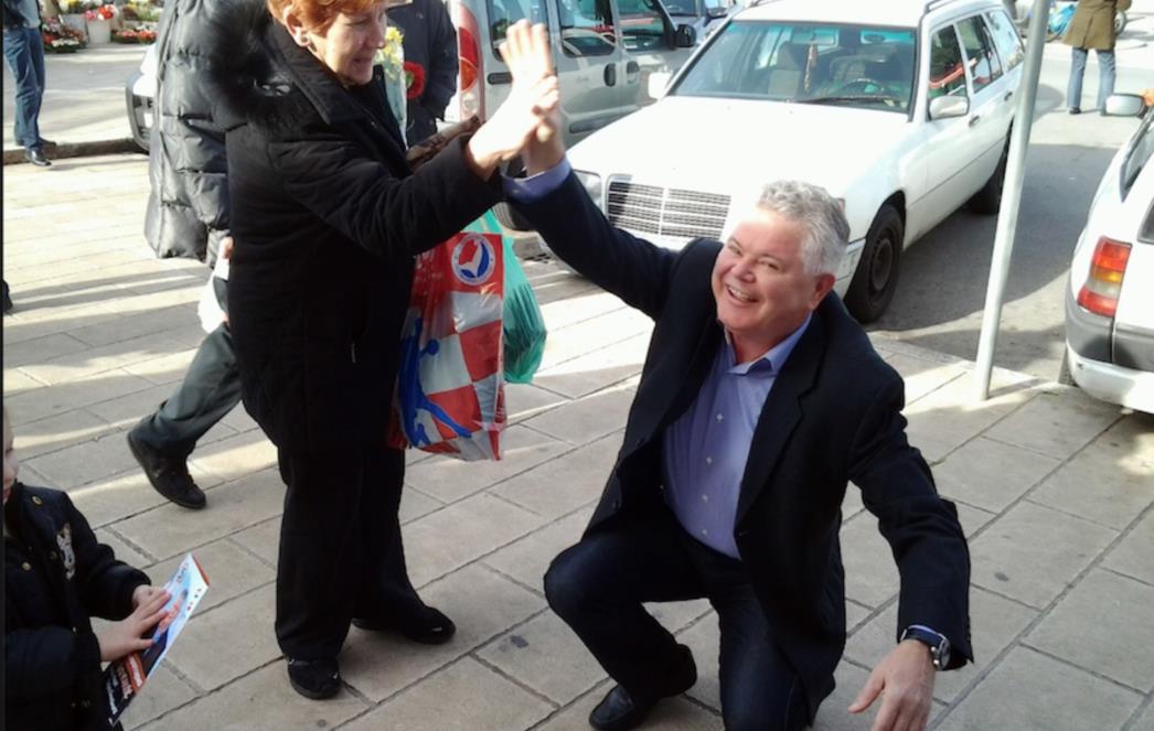 DESNO KRILO: Kod svinja se izborna obećanja vrlo kvalificirano i precizno mogu nazvati - kurčenjem