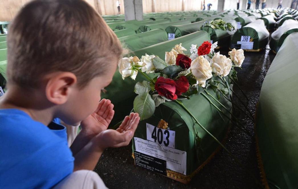 BEOGRAD U ŠOKU: Amerikanci žele deportirati 150 bosanskih Srba zbog Srebrenice