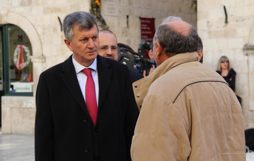 Iako odbija Milan Kujundžić odlazi iz Vlade Andreja Plenkovića