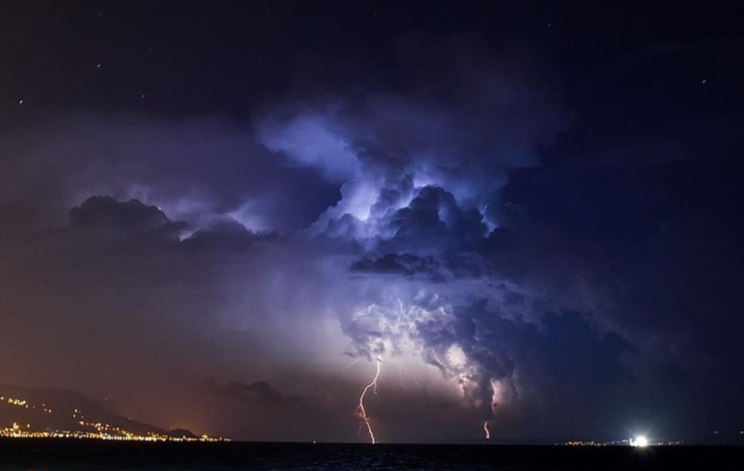 Američka meteorološka služba: Jesen će na Jadranu biti vrlo kišna s čestim sredozemnim olujama