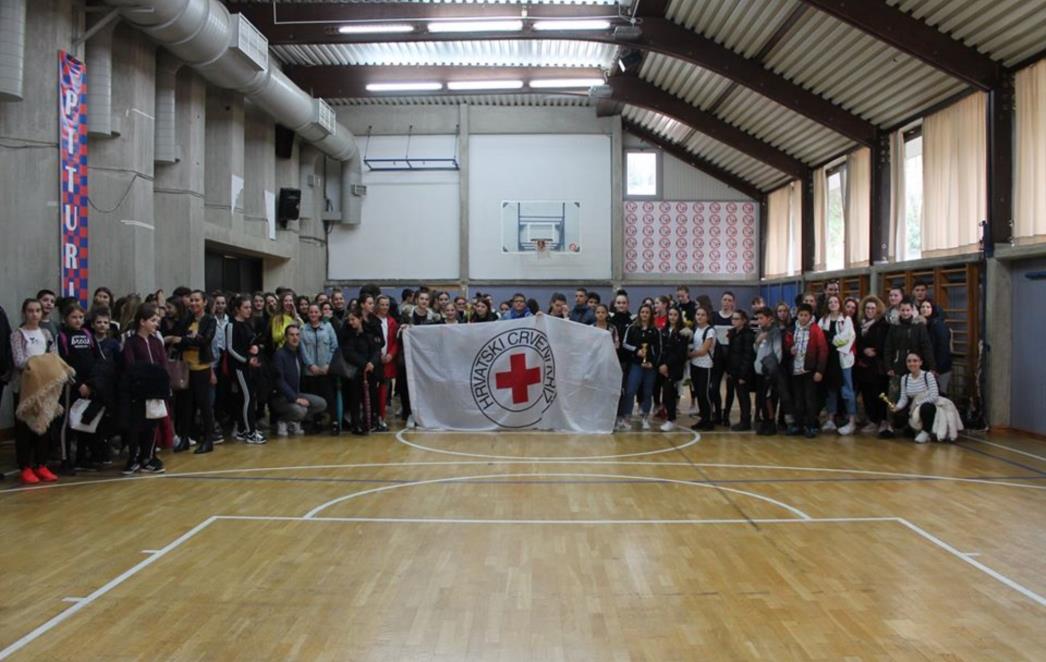 Učenici OŠ Lapad i Gimnazije Dubrovnik pobjednici su na Gradskom natjecanju mladih Hrvatskog Crvenog križa u Dubrovniku (FOTO)
