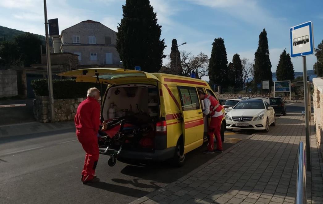 UMALO TRAGEDIJA KOD LAPADSKIH DVORA Strani državljanin pronađen ozlijeđen, očevid u tijeku