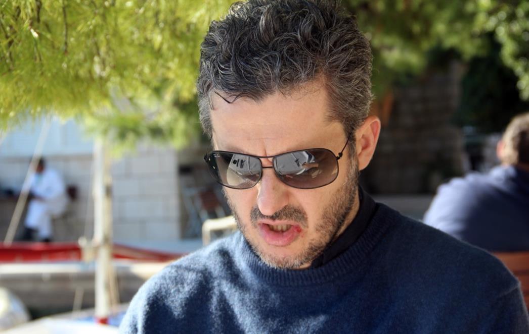 NINO RASPUDIĆ: Prosvjed mrzitelja pred Ministarstvom ljubavi