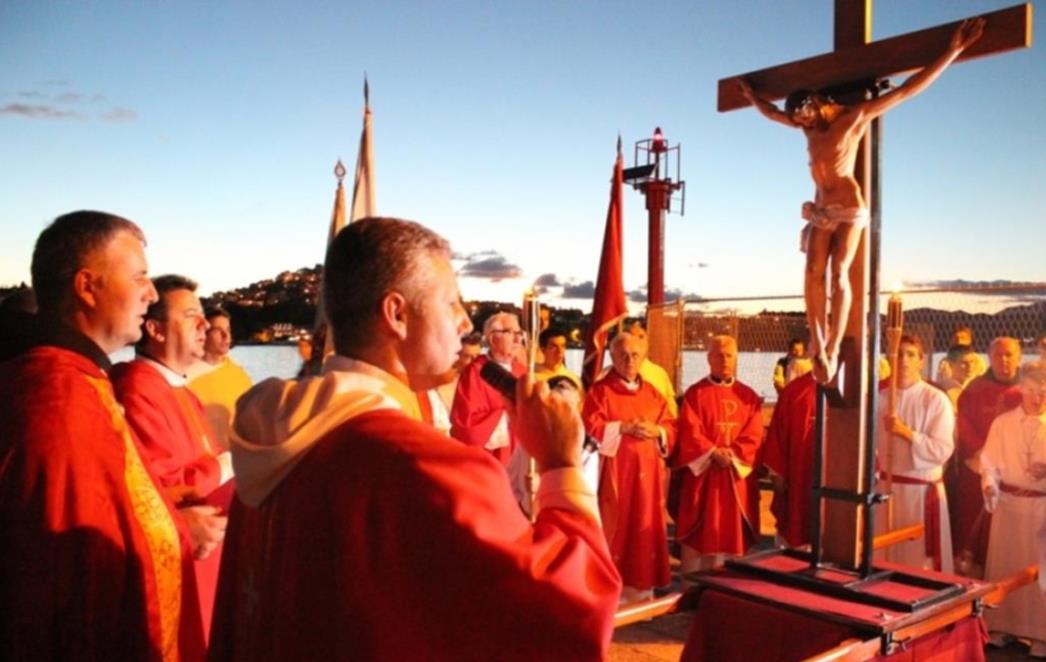Trodnevnica i  proslava  sv. Križa u Gružu i  Pridvorju