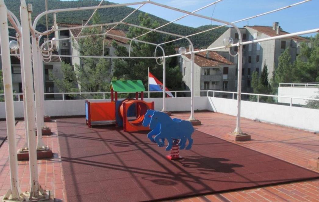 U Mokošici ugrađene sprave za igru djece ispred  vrtića