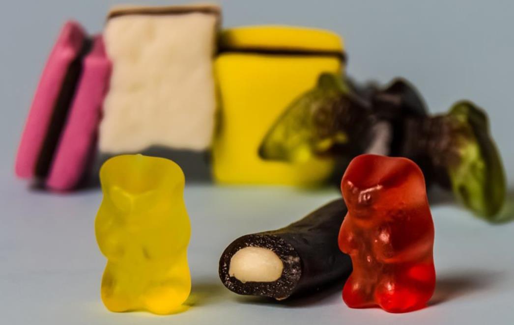 Nakon ovog sigurno više nikada nećete pojesti gumeni bombon (VIDEO)