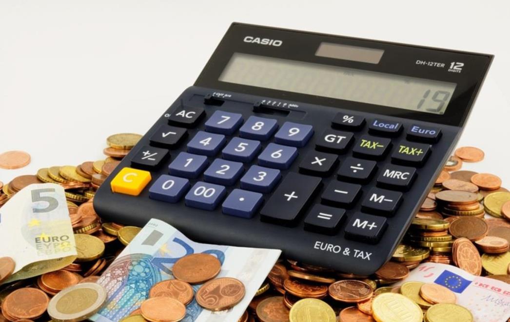 POZITIVAN ZAOKRET ZA MALE LJUDE Dosta je stezanja remena, plaće će stalno rasti