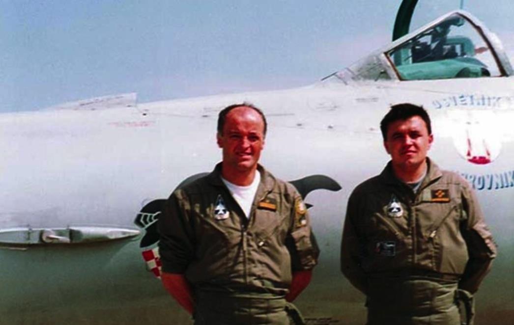 AVION  'OSVETNIK DUBROVNIKA'    Cijeli rat se borio,   godinama trunuo, a sad će mu 'udahnuti' novi život
