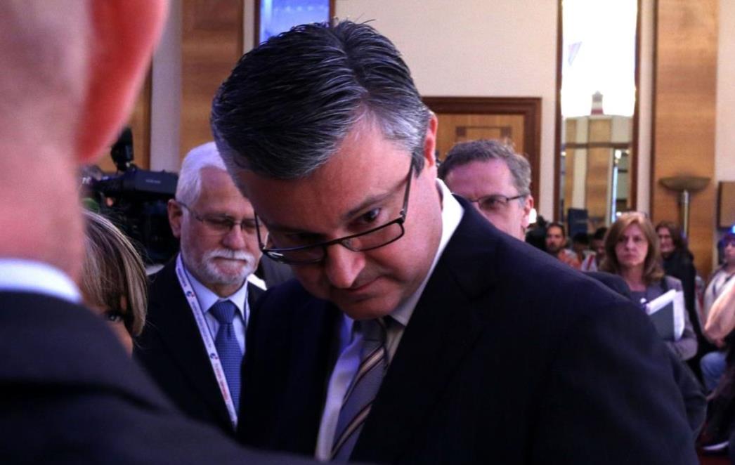 Sjednica Vlade odgođena je zbog izvanrednih obveza premijera Tihomira Oreškovića
