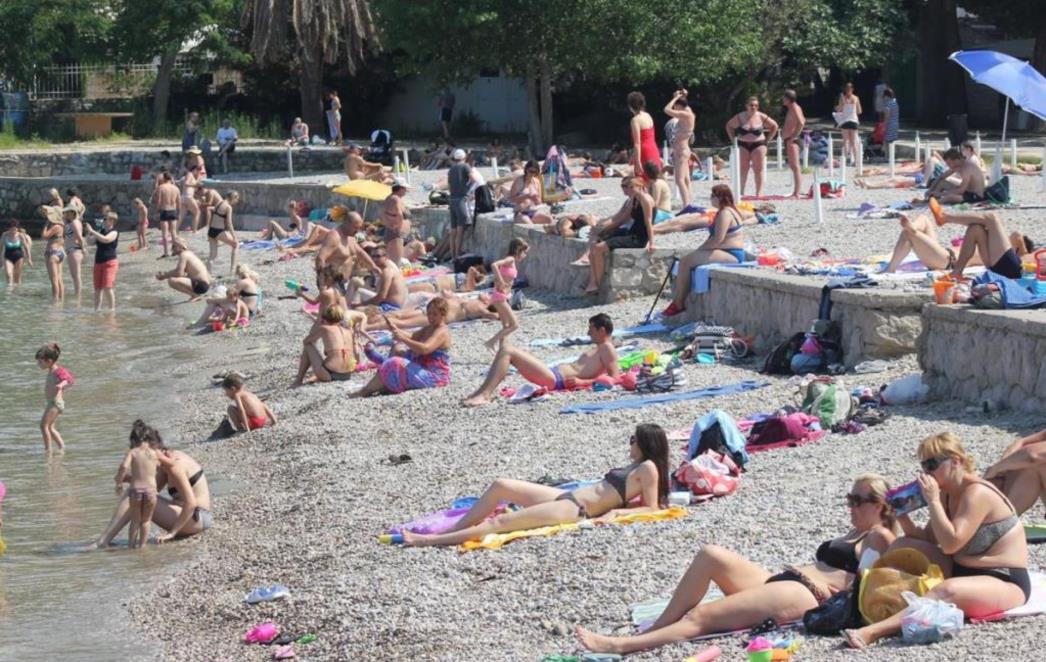 ZAPOSLENI U INSTITUCIJAMA IMAJU NAJVIŠE DANA GODIŠNJEG ODMORA: U prosjeku čak 26