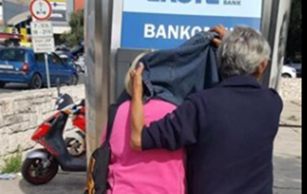 OVDJE PLJAČKAŠI NEĆE 'OMASTITI BRK' Par se dosjetio sigurnog načina podizanja  novca s bankomata