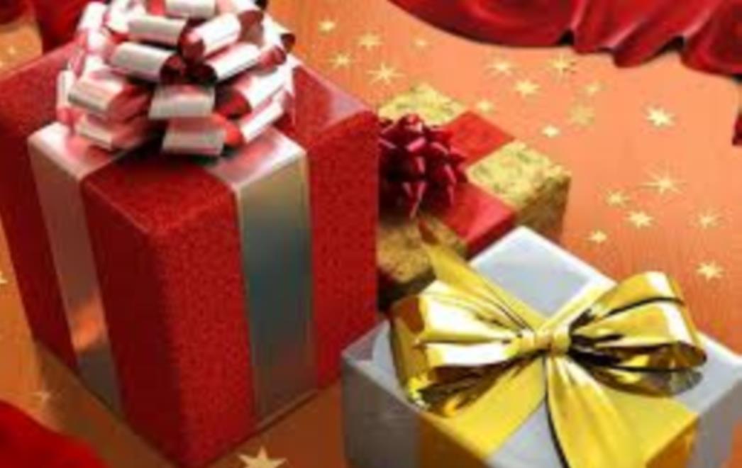 Evo kako vješto zamotati poklon u samo 12 sekundi (VIDEO)