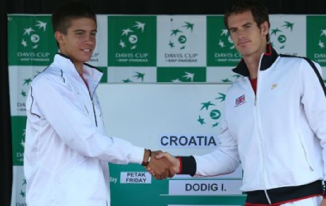 Davis Cup: Borna Ćorić uzeo šest gemova protiv Andyja Murrayja