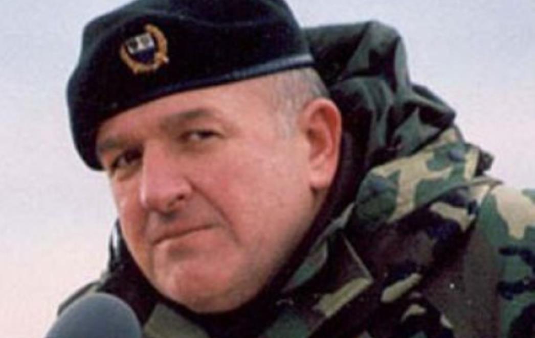 Objesio se sin generala Armije BiH Atifa Dudakovića