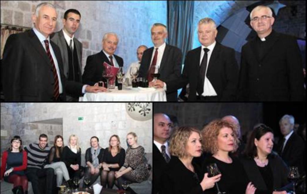 DOMJENAK GRADA DUBROVNIKA: Vlahušić počastio Dubrovčane u Revelinu (FOTOGALERIJA)