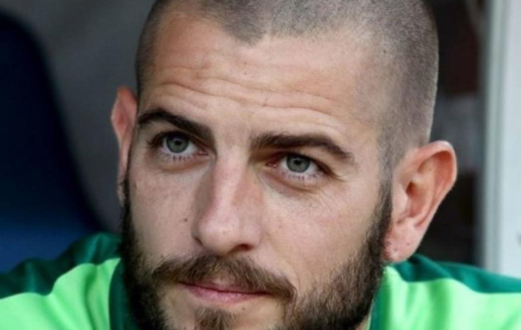 OBJAVIO KRAJ KARIJERE: Legendarnog Vatrenog pamtit ćemo po uništavanju Engleza na Wembleyu