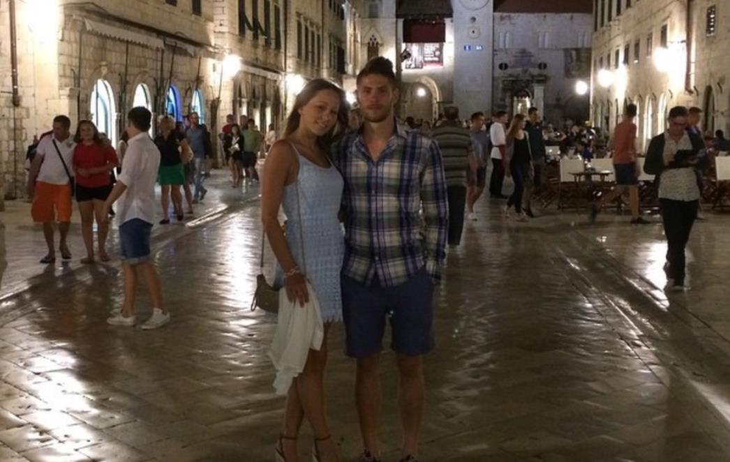Najpoželjniji hrvatski nogometaš pokazao djevojku u Dubrovniku
