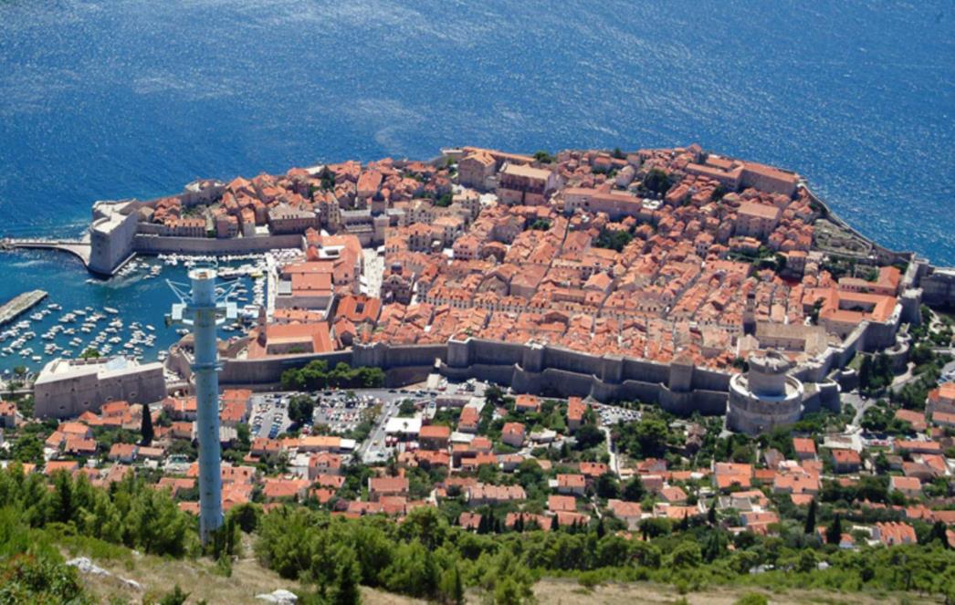 Dubrovnik je St.Tropez Balkana 