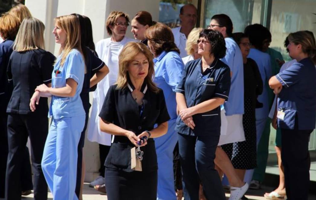 ŠESTI DAN ŠTRAJKA U BOLNICI DUBROVNIK: Od ministra ni traga ni glasa (FOTO)