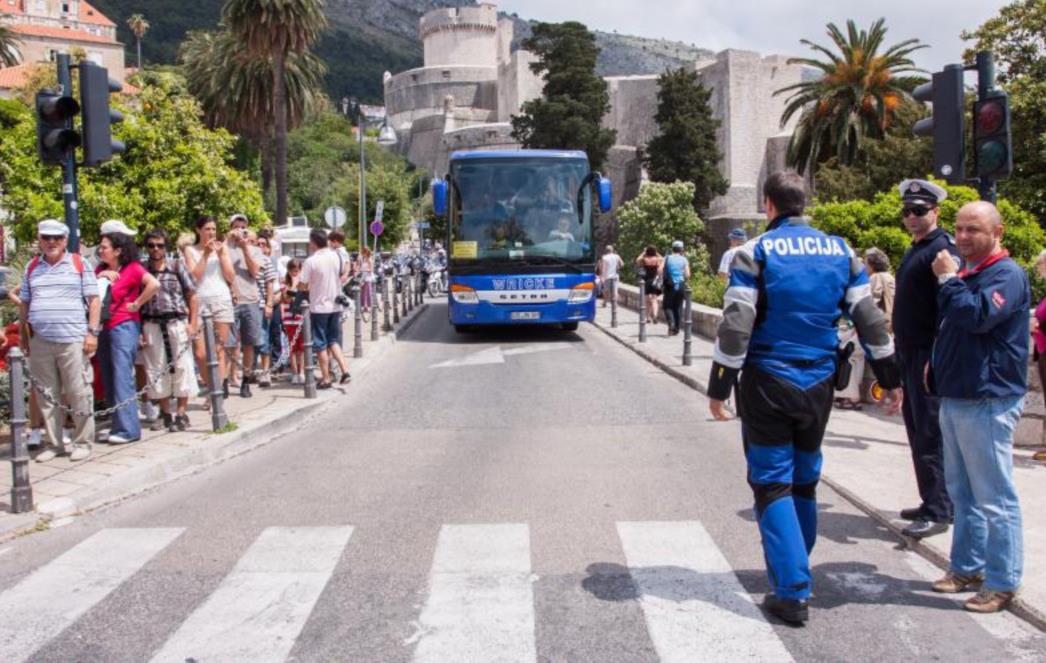 Muškarci se potukli na Pilama: Teško ozlijeđen 30-godišnjak